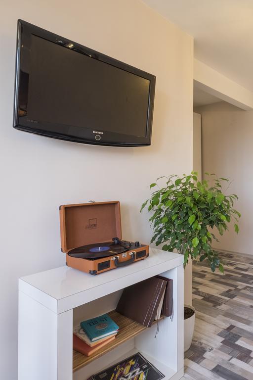 Jazzy Sofia Downtown Apartment Kültér fotó